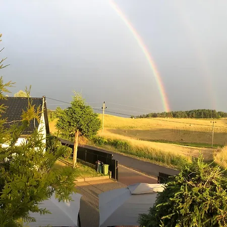 Gospodarstwo Agroturystyczne W Maradkach U Justyny Maradki Exterior foto